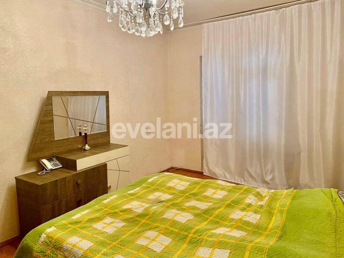 Sale, old building, 3 room, 80 m², Baku, Nizami r, Khalglar Doslugu m.