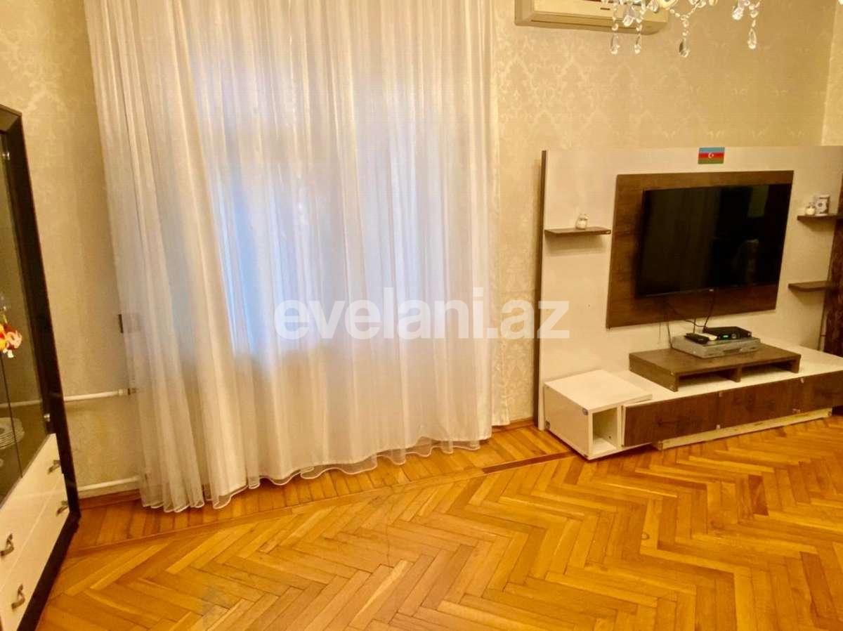 Sale, old building, 3 room, 80 m², Baku, Nizami r, Khalglar Doslugu m.