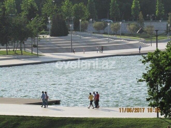 Satılır, yeni tikili, 5 otaqlı, 300 m², Gənclik m.