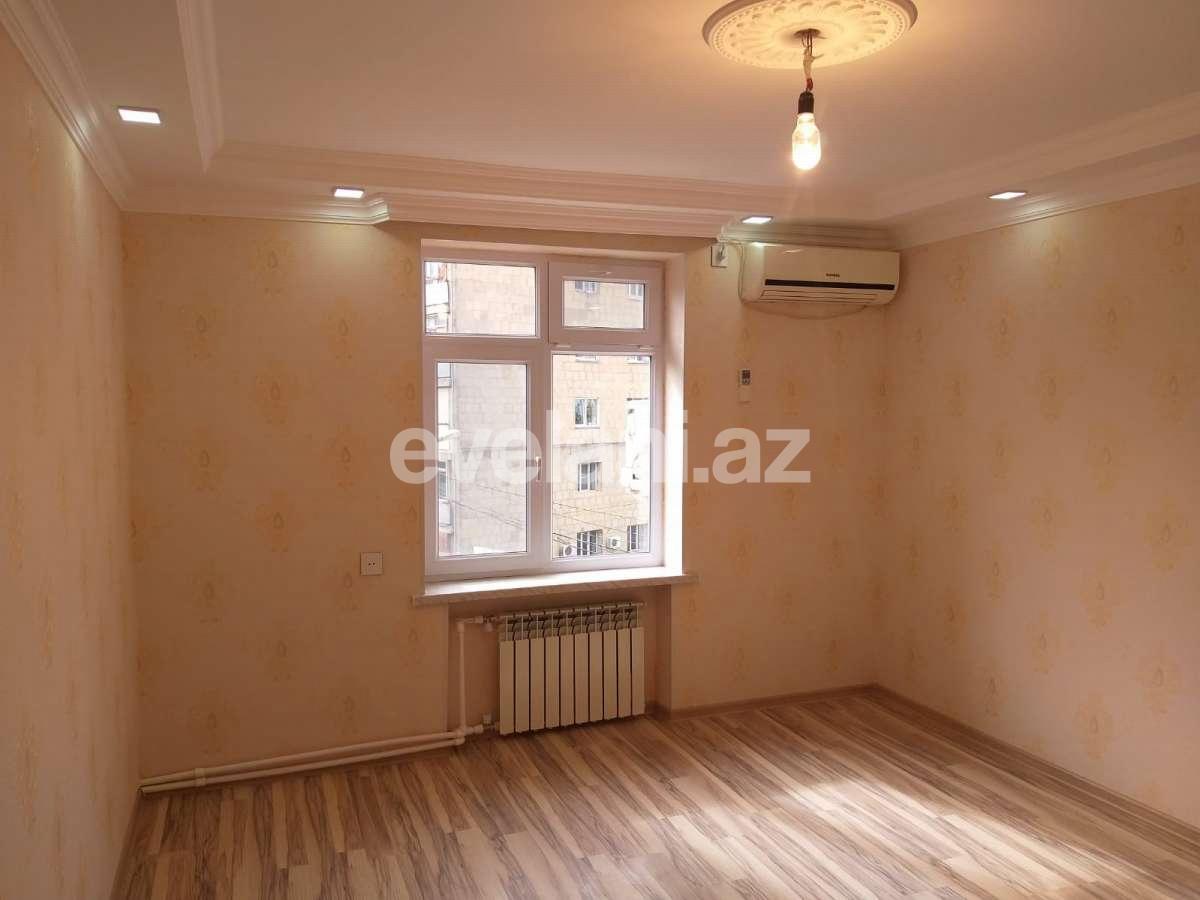 Satılır, köhnə tikili, 2 otaqlı, 38 m², Neftçilər m.