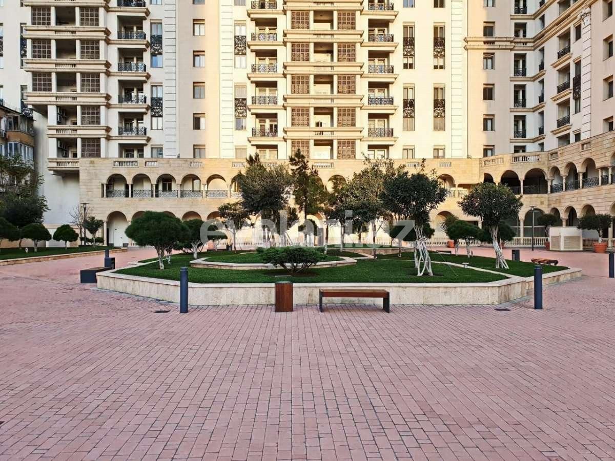 Продаётся, новостройка, 5-комнаты, 278 m², Низами m.