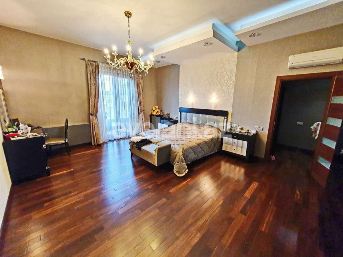 Продаётся, новостройка, 5-комнаты, 278 m², Низами m.