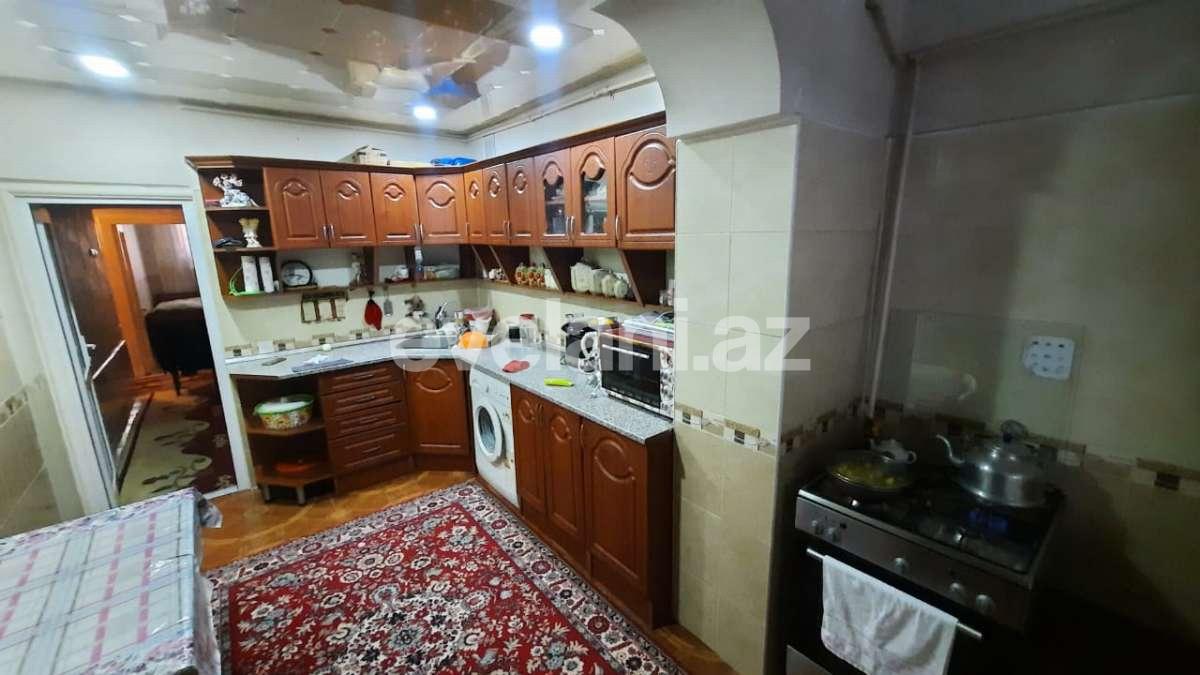 Продаётся, вторичка, 3-комнаты, 100 m², Шах Исмаил Хатаи m.