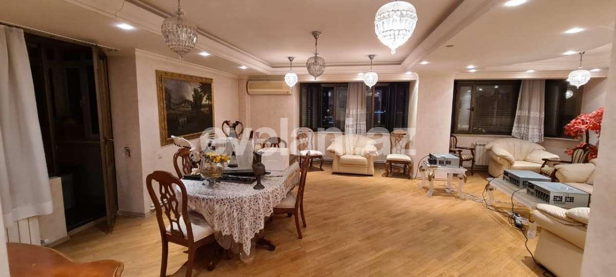 Kirayə verilir, yeni tikili, 2 otaqlı, 79 m², Bakı, Nəsimi r, 28 may m.