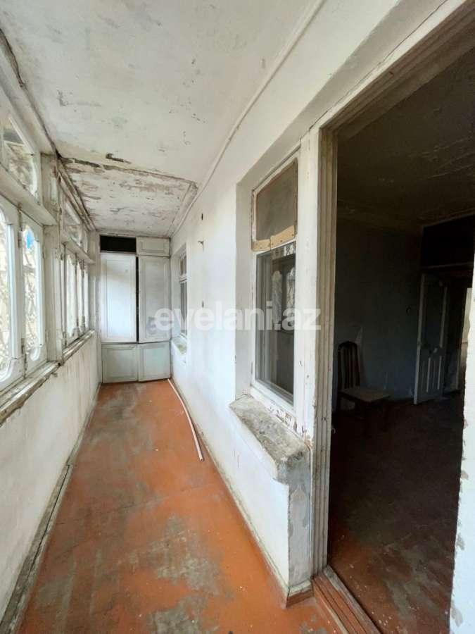 Satılır, köhnə tikili, 3 otaqlı, 80 m², Bakı, Xətai r, Həzi Aslanov m.