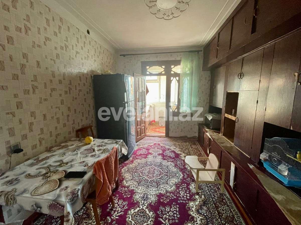 Satılır, köhnə tikili, 3 otaqlı, 80 m², Bakı, Xətai r, Həzi Aslanov m.
