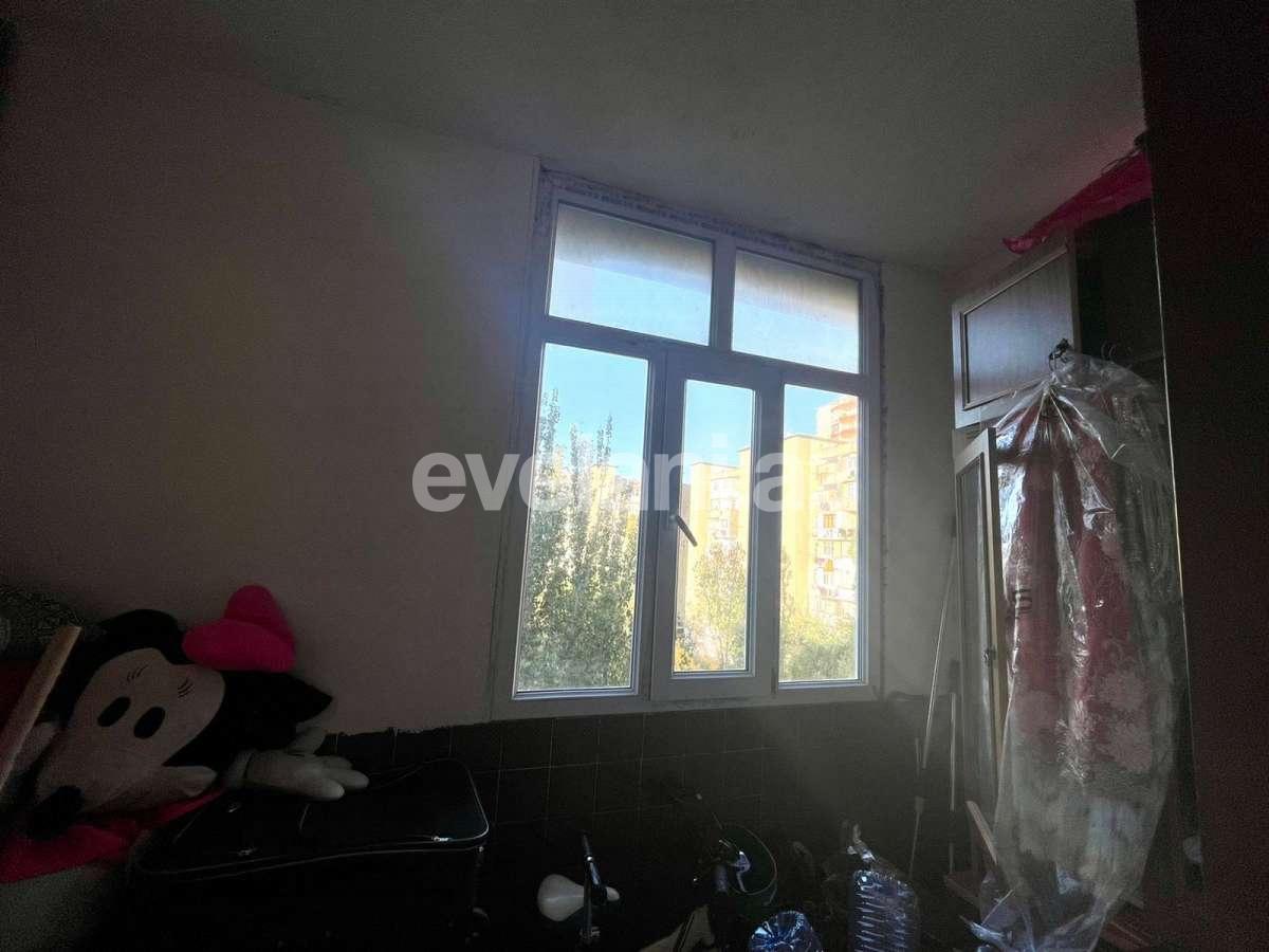 Satılır, köhnə tikili, 3 otaqlı, 80 m², Bakı, Xətai r, Həzi Aslanov m.