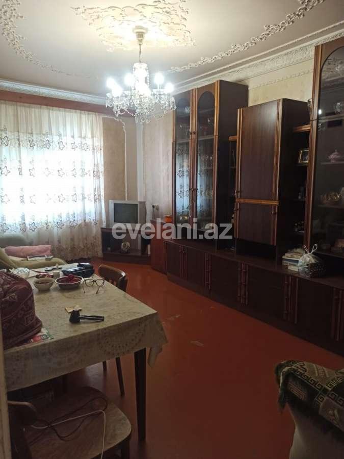 Satılır, köhnə tikili, 2 otaqlı, 60 m², Bakı, Xətai r, Xalqlar Dostluğu m.