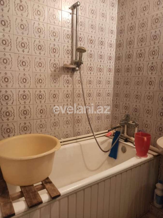 Satılır, köhnə tikili, 2 otaqlı, 60 m², Bakı, Xətai r, Xalqlar Dostluğu m.