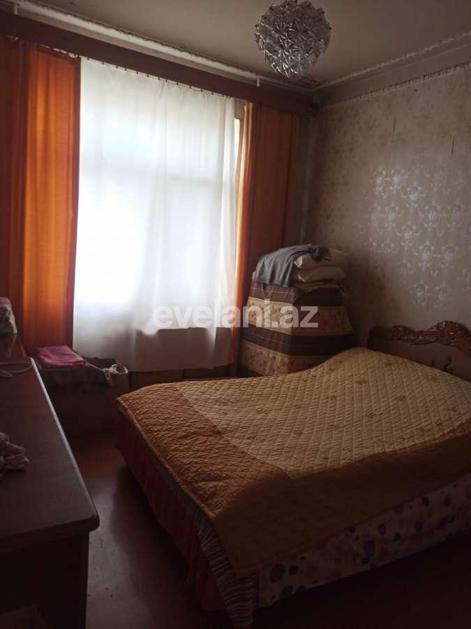 Satılır, köhnə tikili, 2 otaqlı, 60 m², Bakı, Xətai r, Xalqlar Dostluğu m.