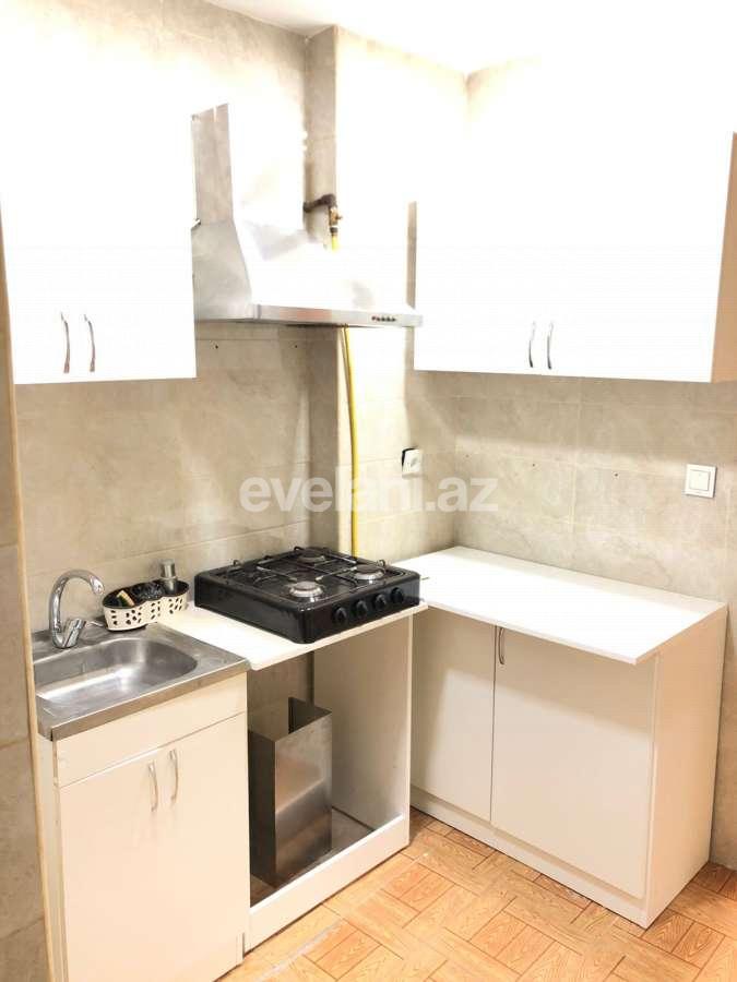 Kirayə verilir, köhnə tikili, 2 otaqlı, 52 m², Sahil m.