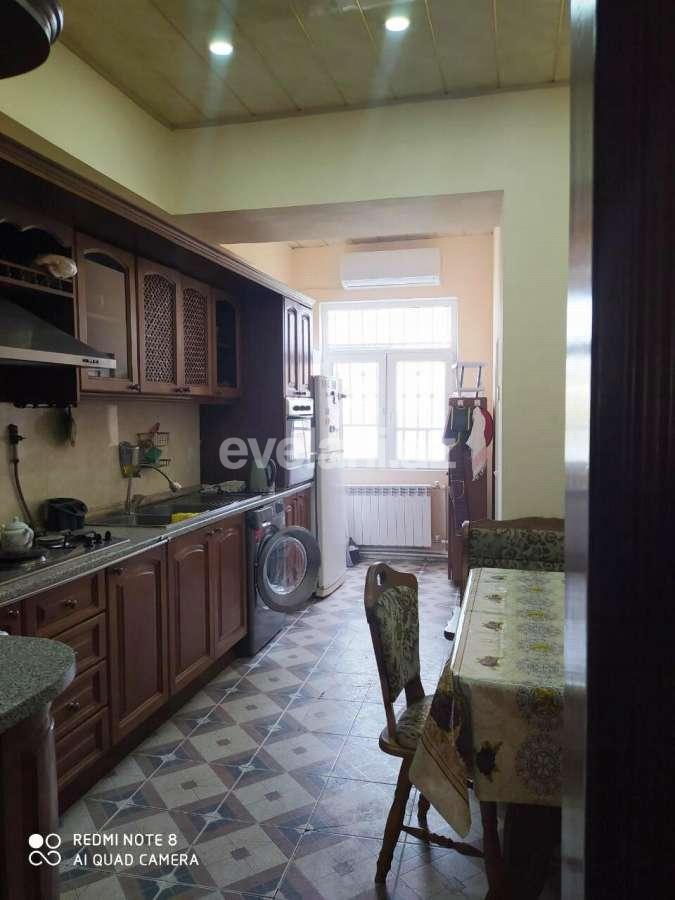 Сдаётся, вторичка, 3-комнаты, 80 m², Баку, Насиминский r, Гянджлик m.