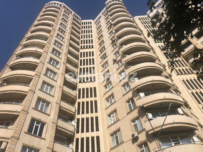 Satılır, yeni tikili, 3 otaqlı, 110 m², Elmlər Akademiyası m.