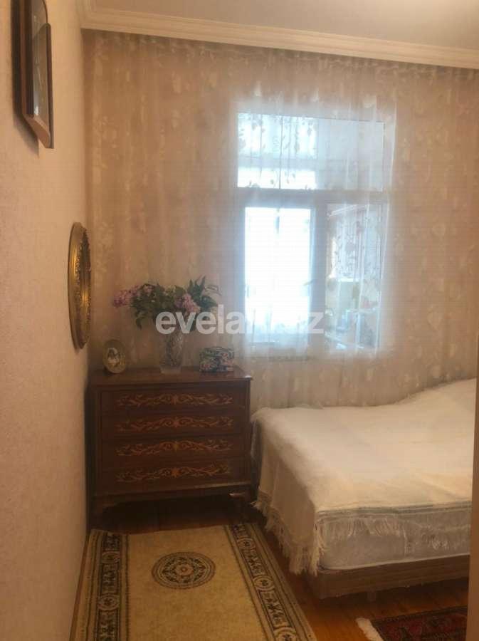 Satılır, yeni tikili, 2 otaqlı, 48 m², İnşaatçılar m.