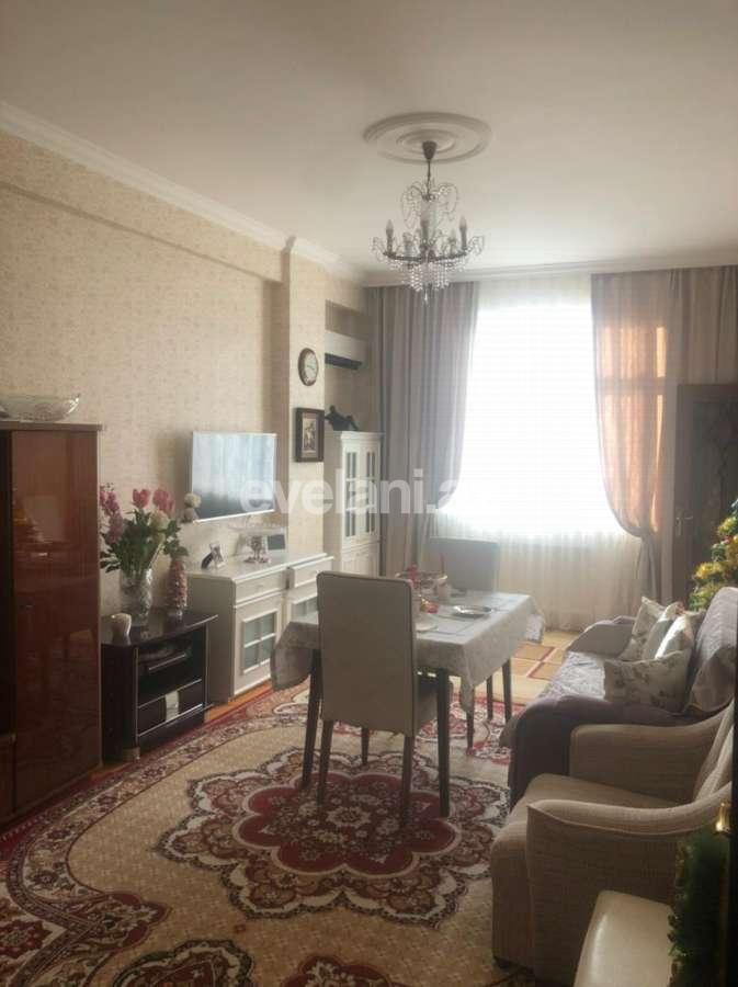 Satılır, yeni tikili, 2 otaqlı, 48 m², İnşaatçılar m.