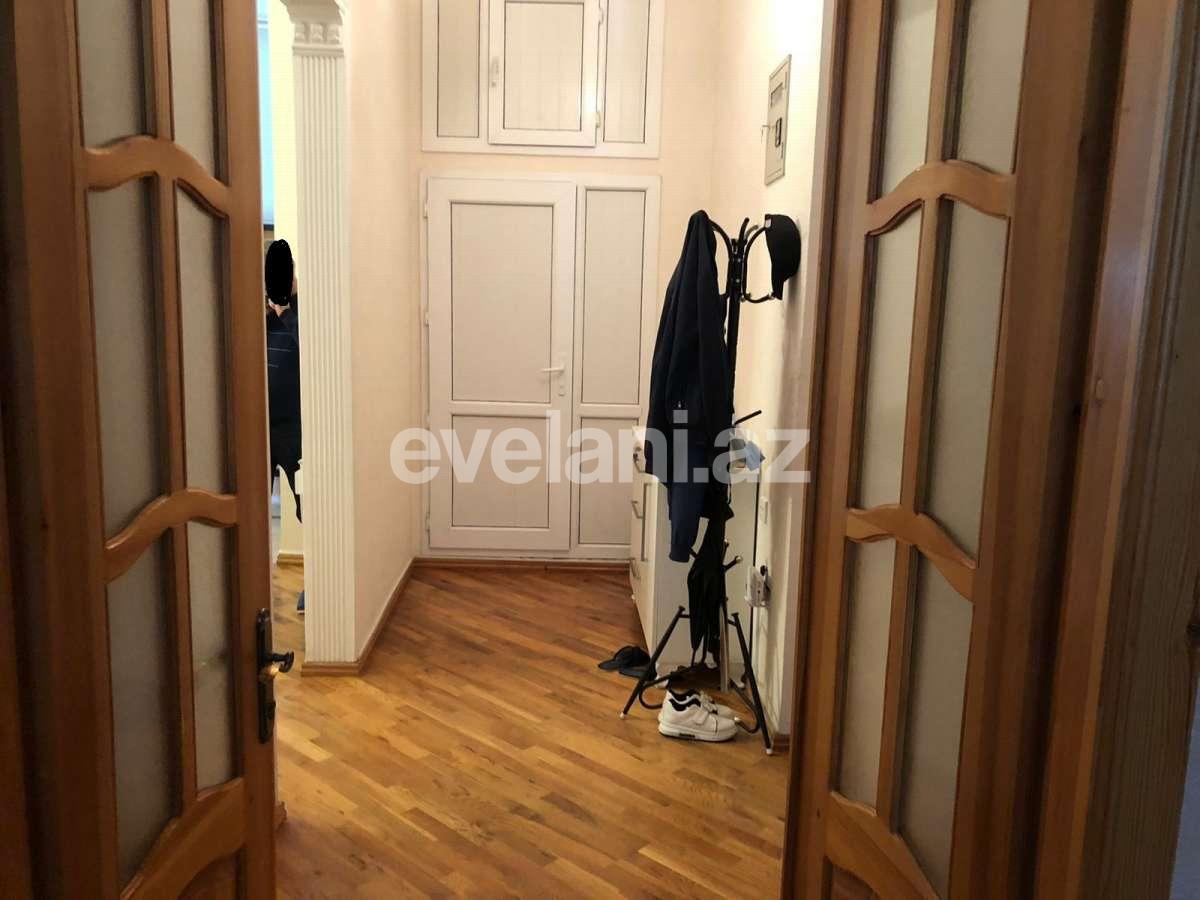 Satılır, köhnə tikili, 4 otaqlı, 110 m², Bakı, Səbail r, İçəri Şəhər m.