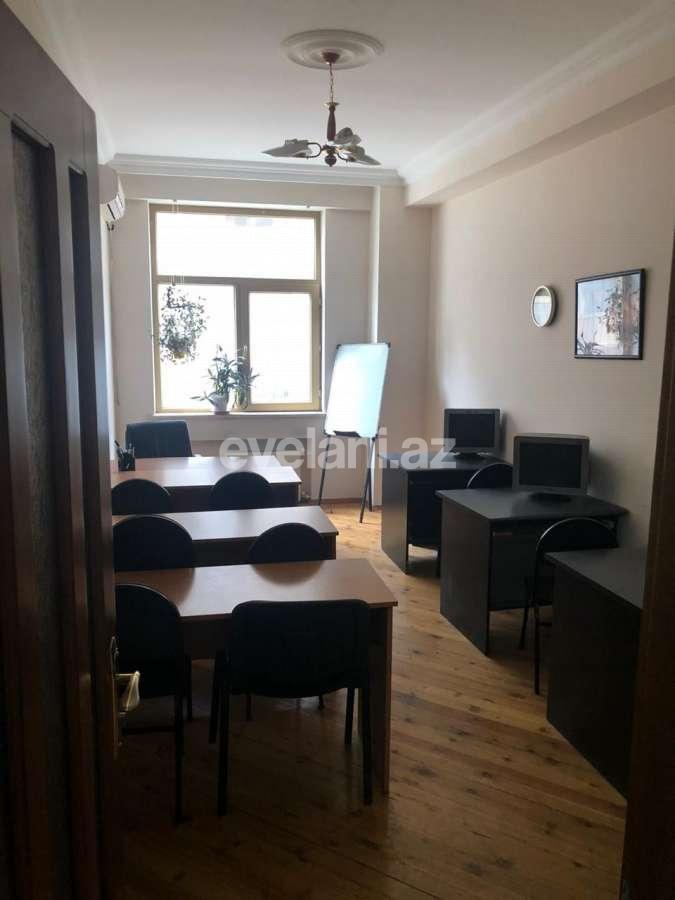 Sale, new building, 4 room, 200 m², 28 may m.