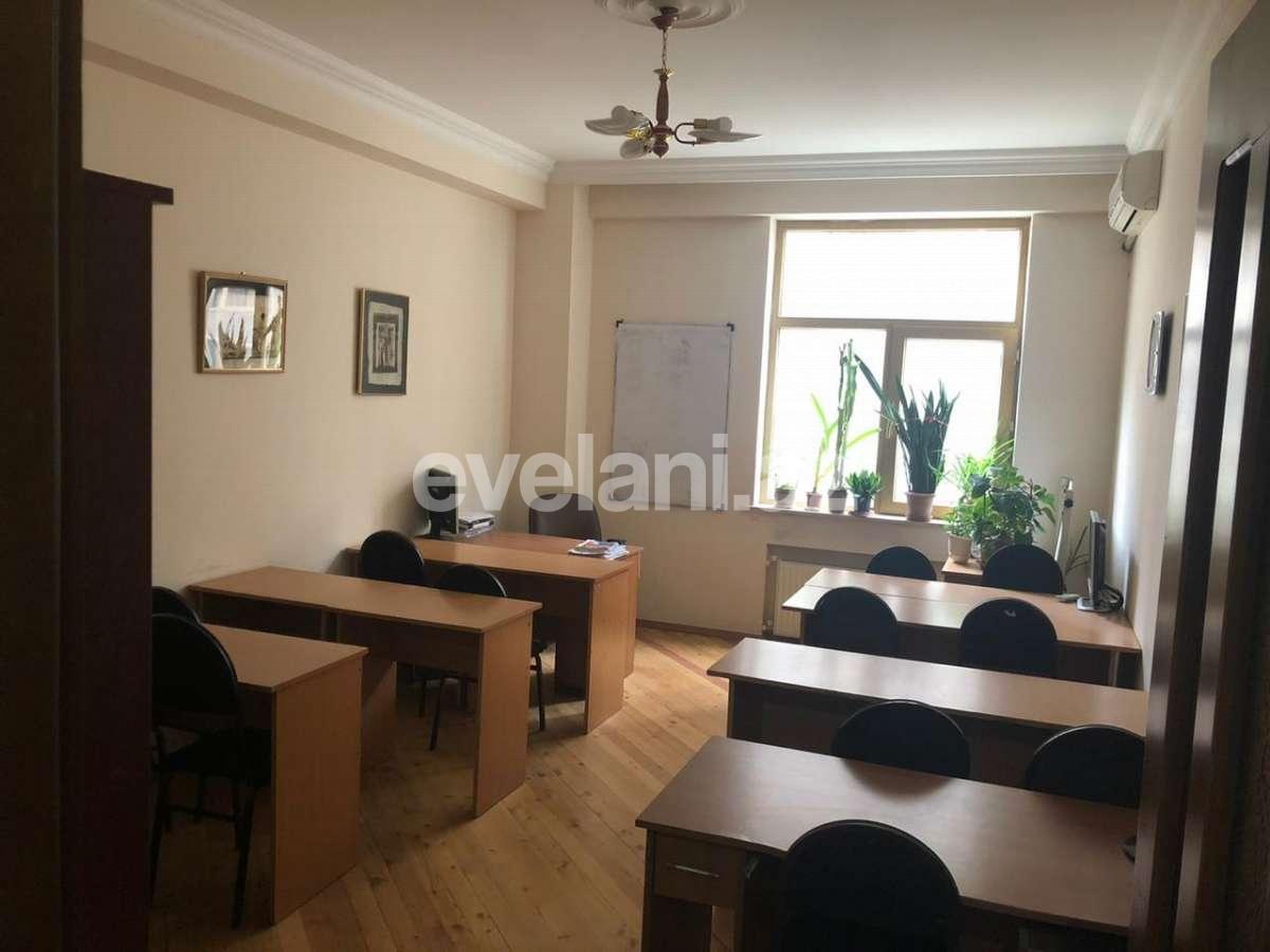Sale, new building, 4 room, 200 m², 28 may m.