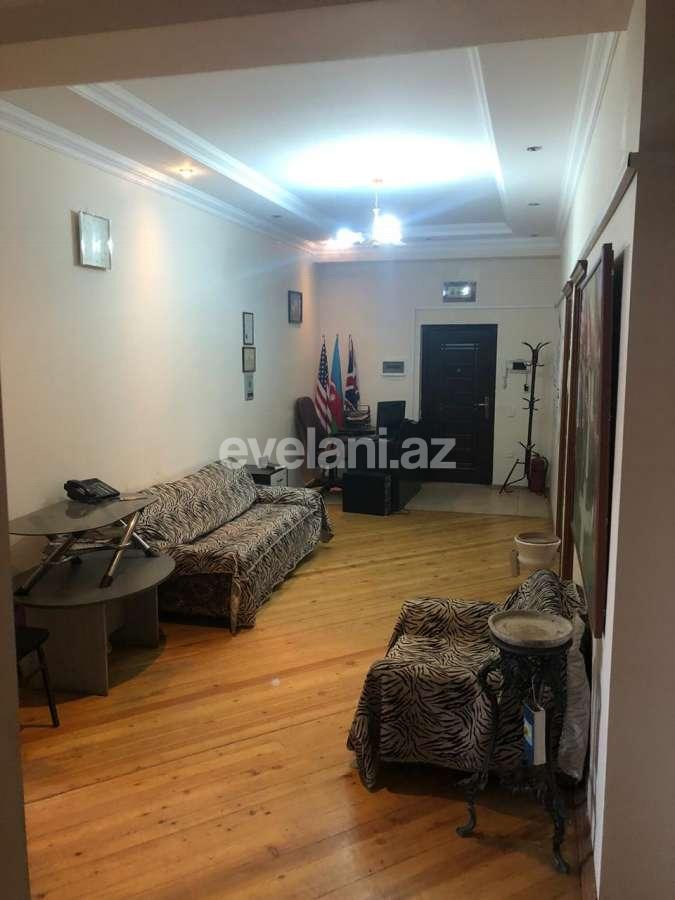 Sale, new building, 4 room, 200 m², 28 may m.