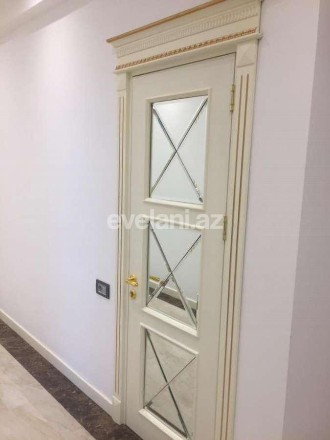 Satılır, yeni tikili, 4 otaqlı, 190 m², 28 may m.