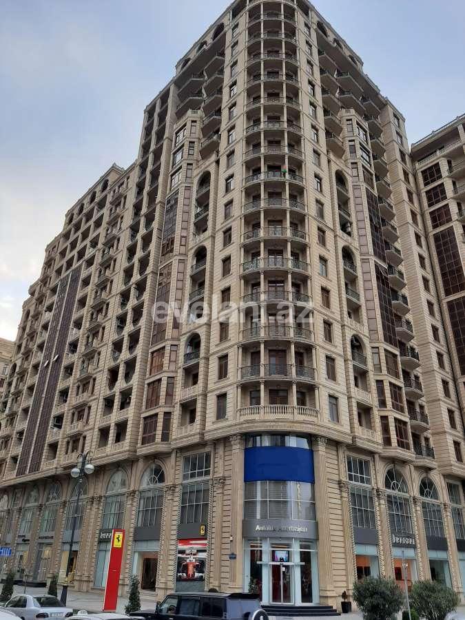 Satılır, yeni tikili, 4 otaqlı, 190 m², 28 may m.