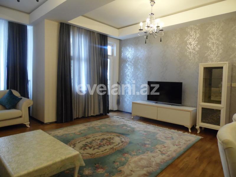 Сдаётся, новостройка, 4-комнаты, 173 m², Элмляр Академиясы m.