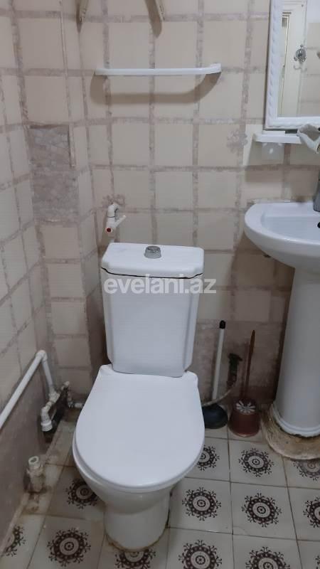 Sale, old building, 3 room, 70 m², Yasamal r.