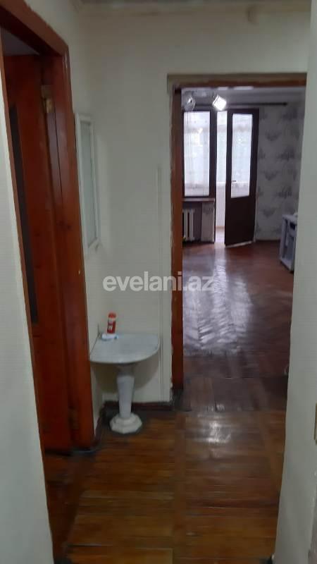 Sale, old building, 3 room, 70 m², Yasamal r.