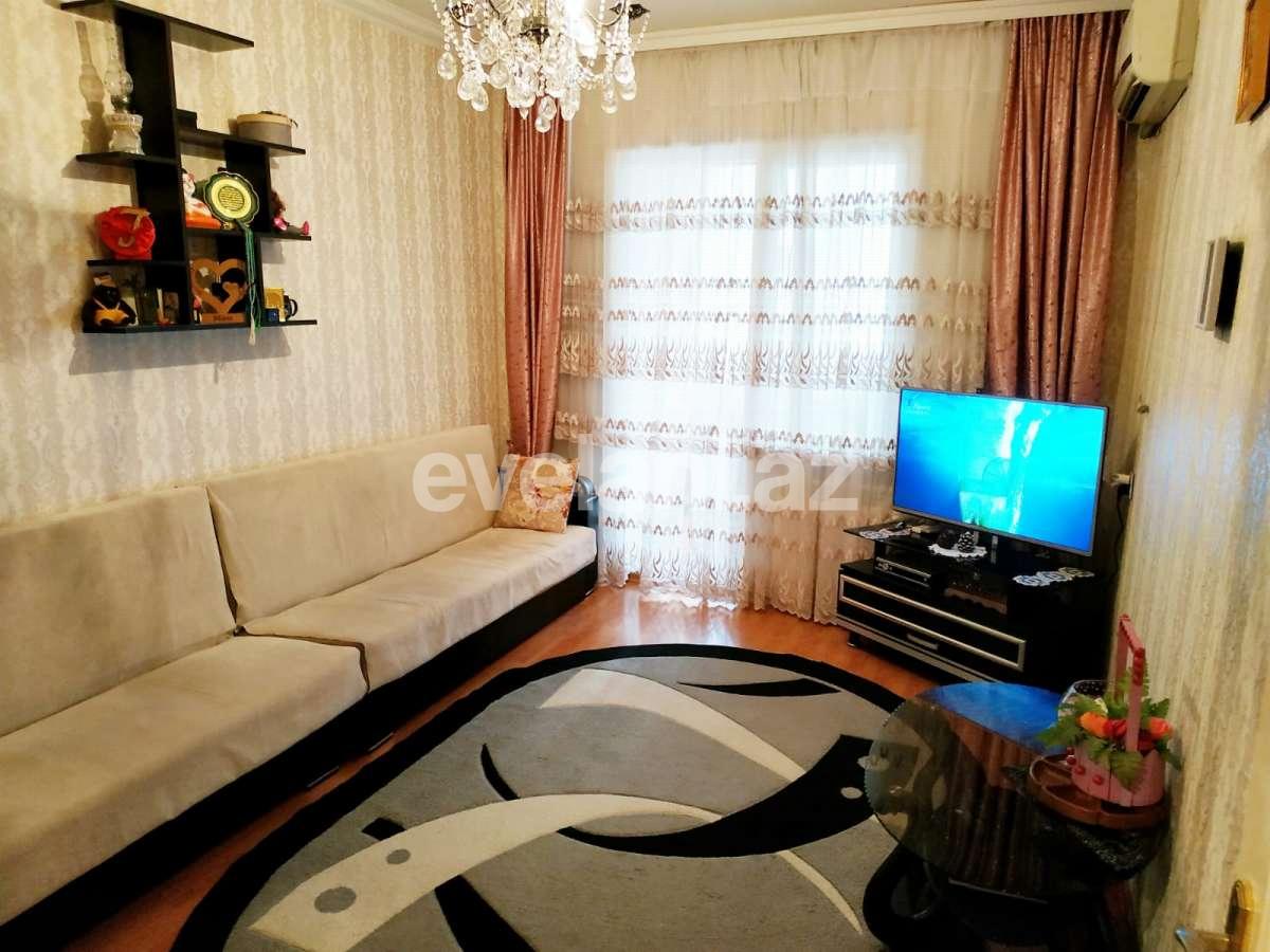 Satılır, köhnə tikili, 2 otaqlı, 45 m², Bakı, Yasamal r, Yeni Yasamal q, İnşaatçılar m.