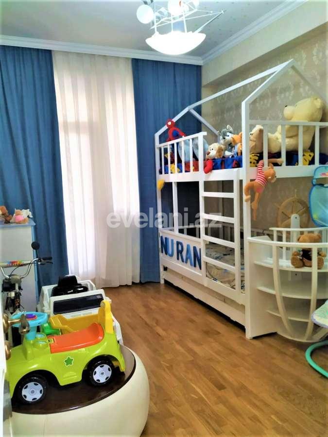 Satılır, yeni tikili, 3 otaqlı, 110 m², Bakı, Nizami r, Qara Qarayev m.