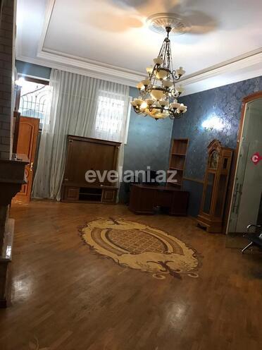 Kirayə verilir, ofis, 4 otaqlı, 135 m², Bakı, Səbail r, Sahil m.