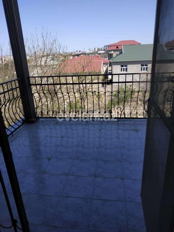 Продаётся, дом / дача, 4-комнаты, 211 m², Кара Караев m.