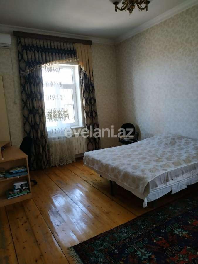 Продаётся, дом / дача, 4-комнаты, 211 m², Кара Караев m.