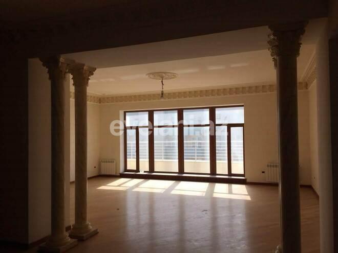 Satılır, yeni tikili, 8 otaqlı, 540 m², Memar Əcəmi m.