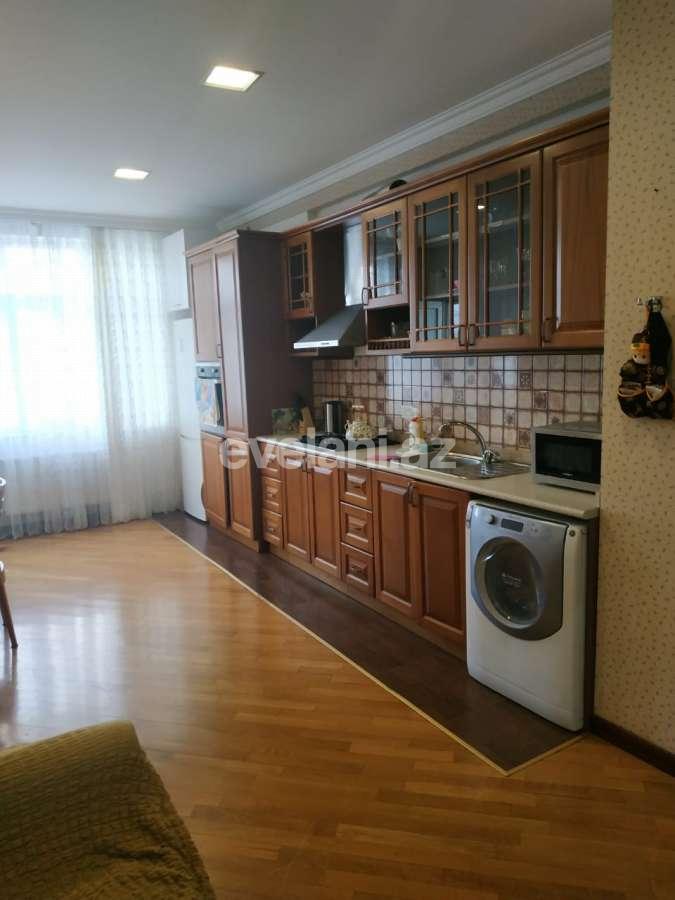 Sale, old building, 2 room, 104 m², Baku, Khatai r, Shah Ismail Khatai m.