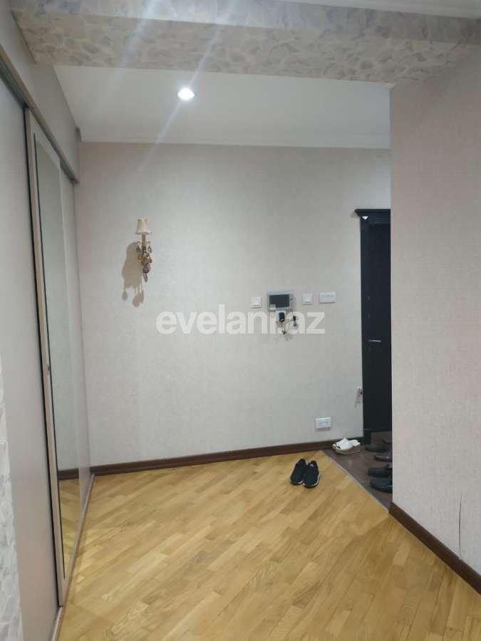 Sale, old building, 2 room, 104 m², Baku, Khatai r, Shah Ismail Khatai m.