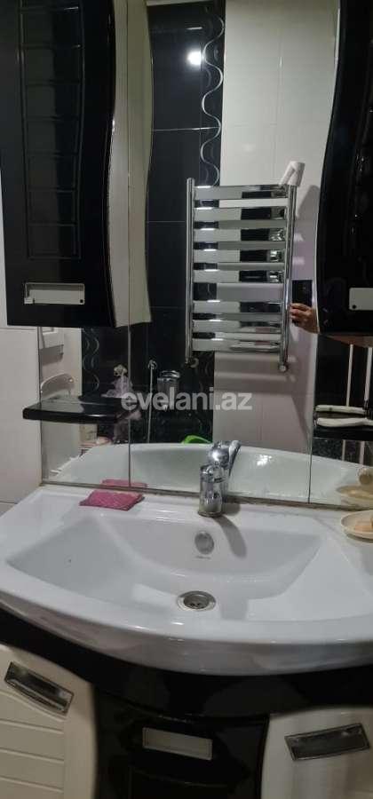 Satılır, yeni tikili, 3 otaqlı, 72 m², İnşaatçılar m.