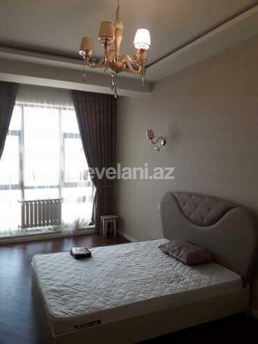 Rent, new building, 3 room, 150 m², 28 may m.