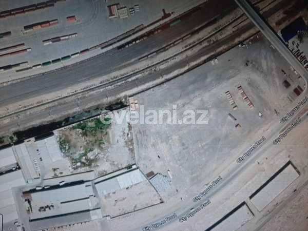 Rent, object, 300 m², Lokbatan d.