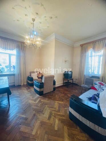 Satılır, köhnə tikili, 3 otaqlı, 82 m², Bakı, Nərimanov r, Nəriman Nərimanov m.