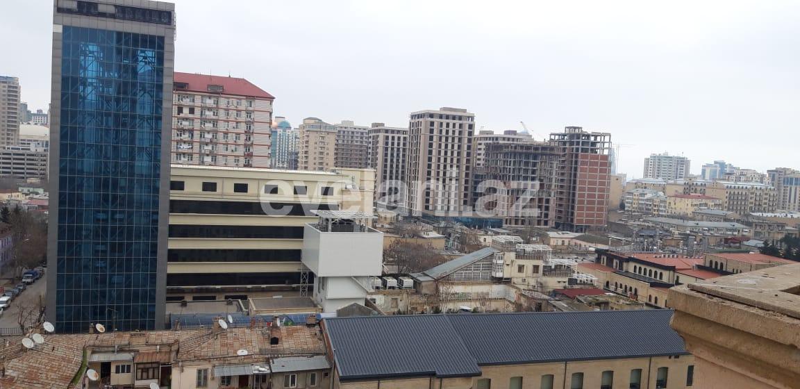 Продаётся, новостройка, 3-комнаты, 137 m², Низами m.