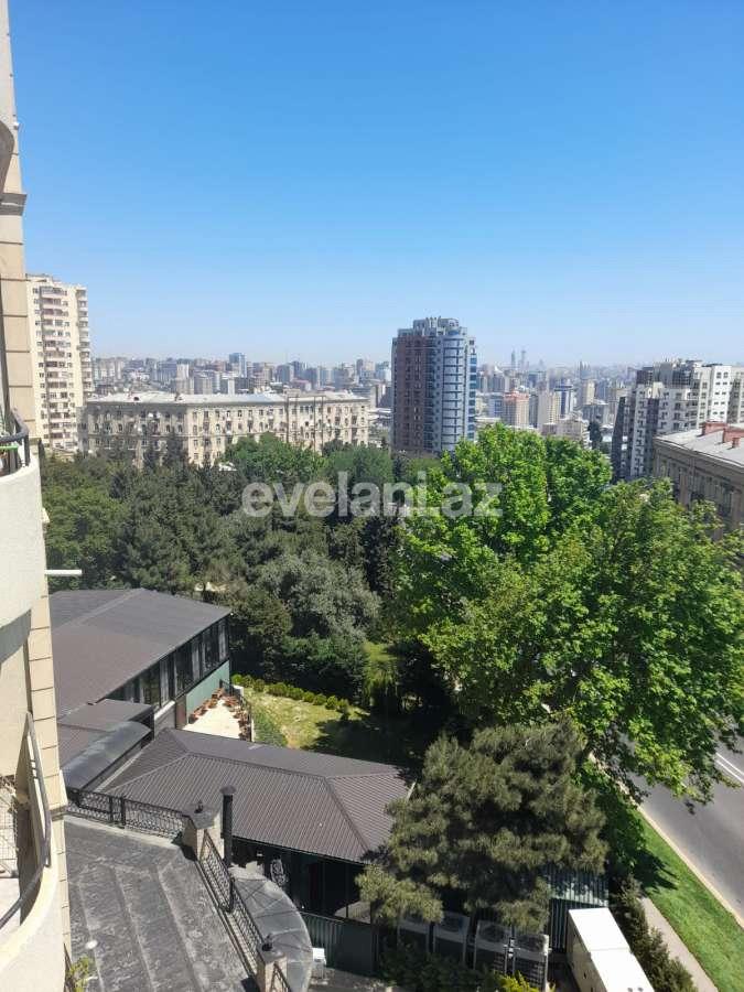 Sale, new building, 5 room, 215 m², Elmlar Akademiyası m.