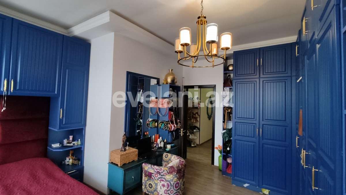 Satılır, yeni tikili, 3 otaqlı, 137 m², Bakı, Nəsimi r, 3-cü mikrorayon q, Memar Əcəmi m.