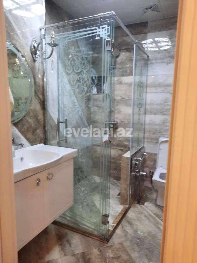 Satılır, yeni tikili, 3 otaqlı, 117 m², Bakı, Binəqədi r, 8-ci mikrorayon q, Azadlıq prospekti m.