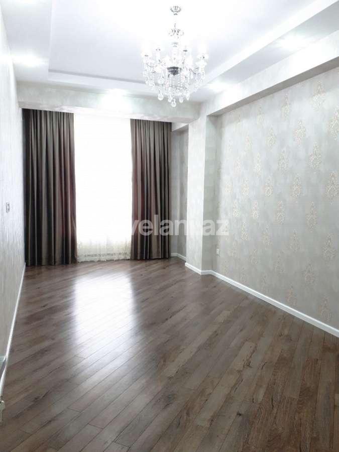 Sale, new building, 2 room, 56 m², Inshaatchilar m.