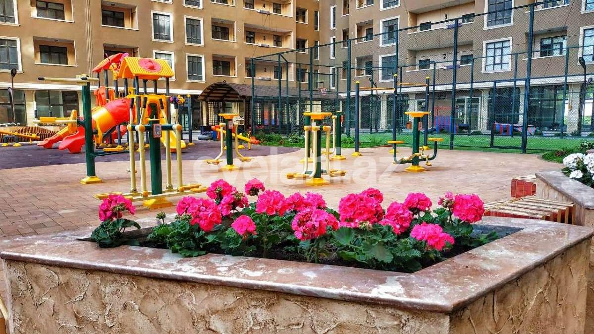 Sale, new building, 2 room, 56 m², Inshaatchilar m.