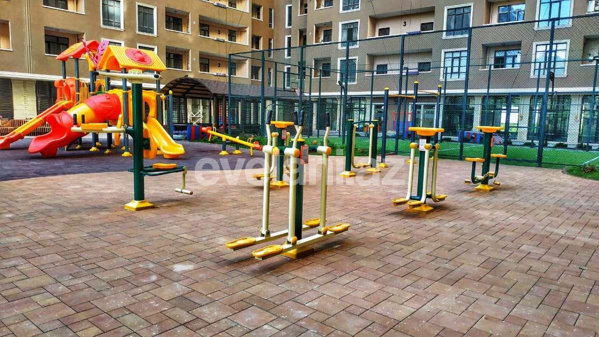 Sale, new building, 2 room, 56 m², Inshaatchilar m.