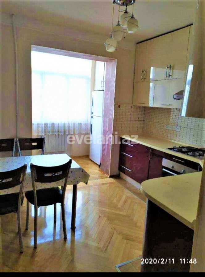 Sale, old building, 3 room, 80 m², Baku, Nizami r, Khalglar Doslugu m.