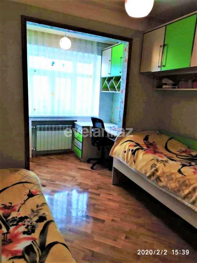 Sale, old building, 3 room, 80 m², Baku, Nizami r, Khalglar Doslugu m.