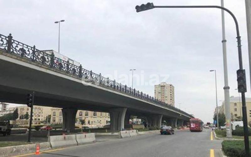 Sale, old building, 3 room, 70 m², Ganjlik m.